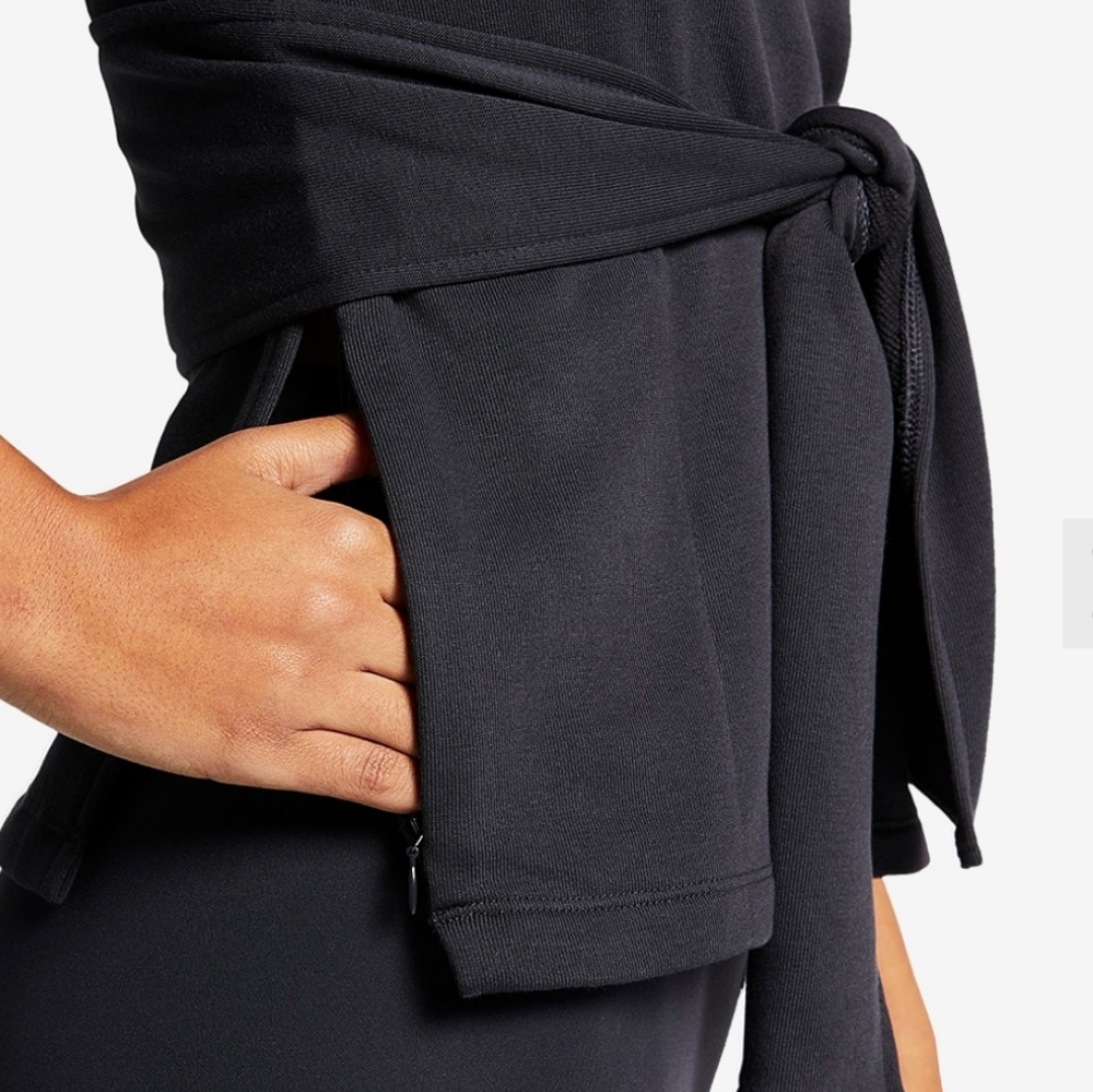 NIKE WOMEN'S STUDIO SHORT SLEEVE WRAP TOP - Picture 4 of 7